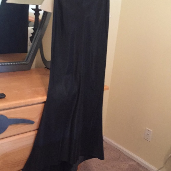 Black full length evening skirt - Picture 5 of 5